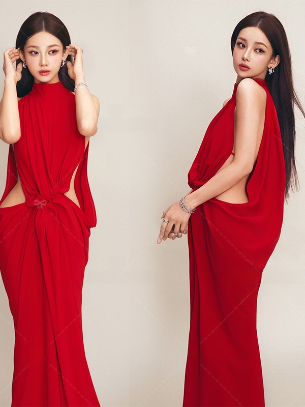Ethnic Fashion Photography - Kırmızı Portre Fotoğrafçılığı Elbisesi Sade Stil