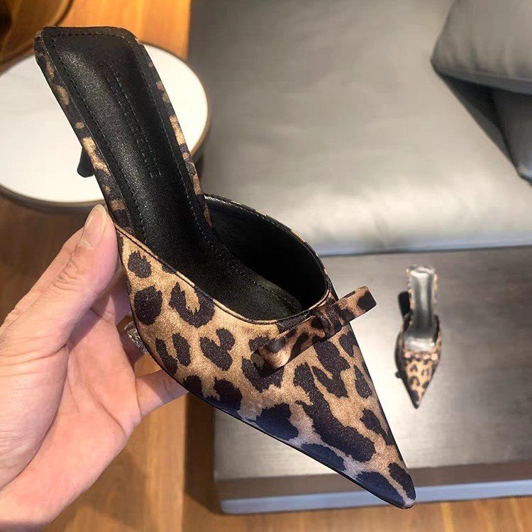 kadın leopar desenli sivri uçl - Ethnic And Fashion incelemesi ve fiyatı