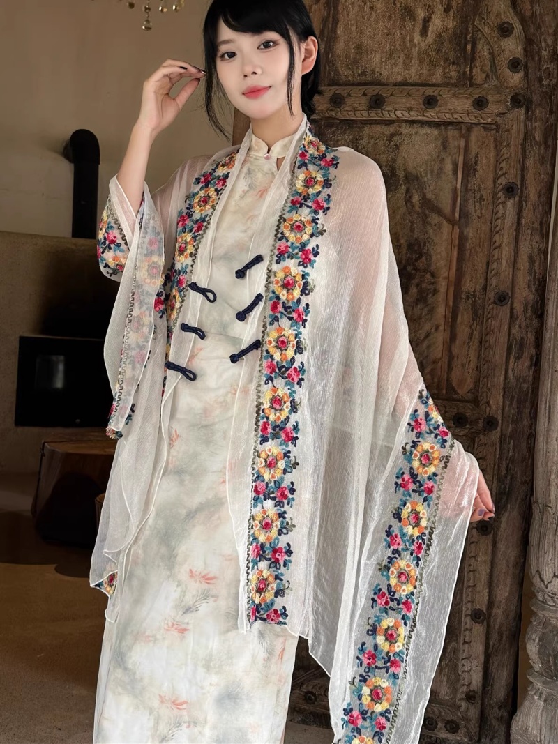 2025 Yaz Yeni Çiçek Nakış Etni - Ethnic Fashion Photography incelemesi ve fiyatı