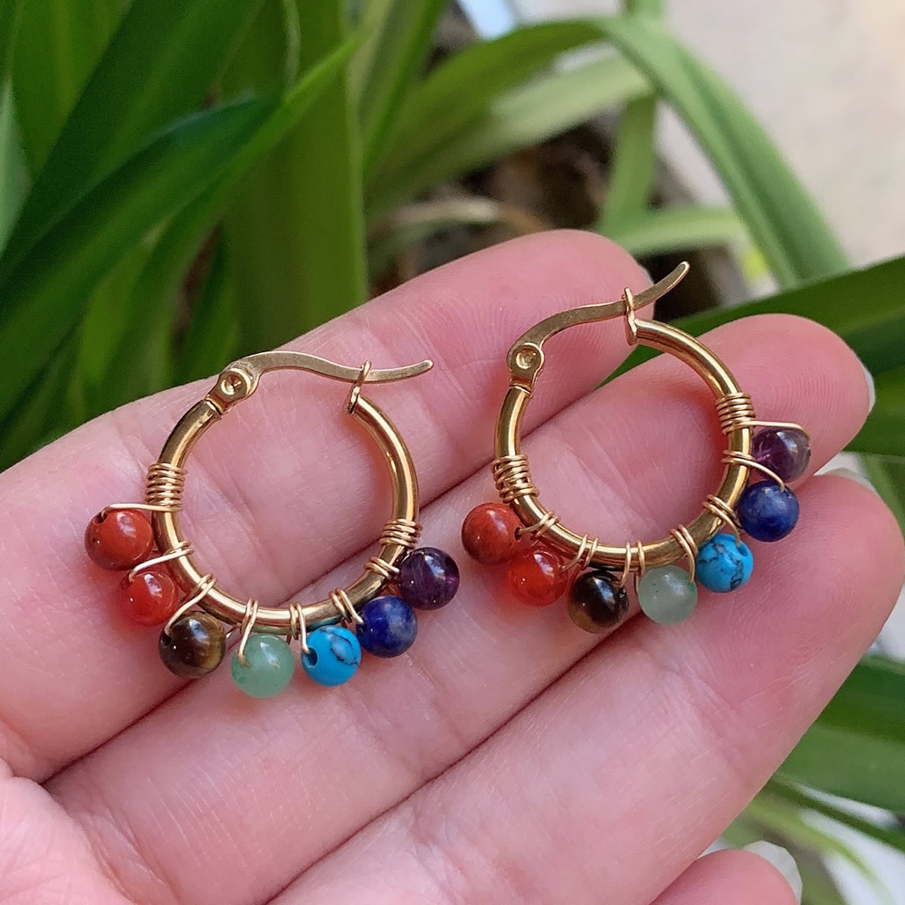 7 çakra doğal taş küpe kadınla - Aura Ethnic Fashion incelemesi ve fiyatı
